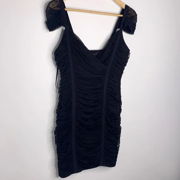 chinese dress ladies Amazon.com: BCBGMAXAZRIA Women's Straight Neck A Line Striped Lace Midi  Dress, White Camo, 0 : Clothing, Shoes & Jewelry